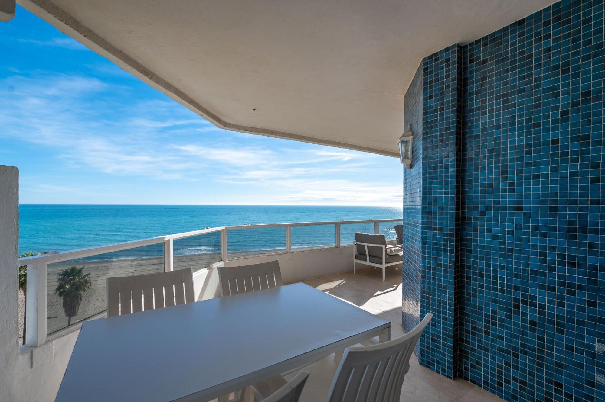 Ferienwohnung Lxr La Carihuela Sea Views 3Hab Torremolinos Exterior foto