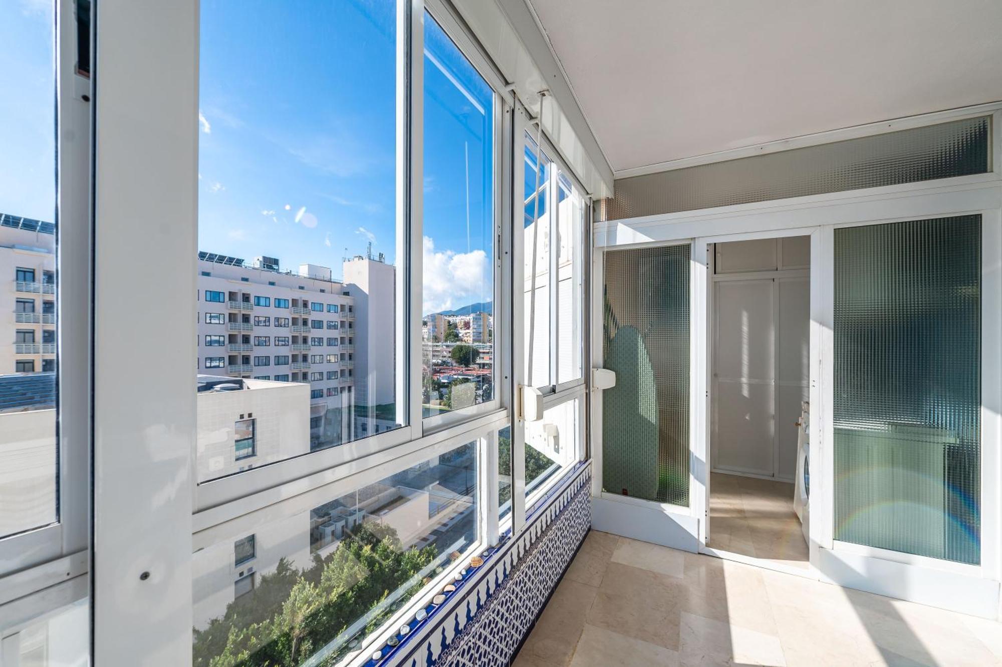 Ferienwohnung Lxr La Carihuela Sea Views 3Hab Torremolinos Exterior foto